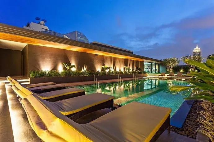 Best Western Plus Sukhumvit 1 - Image 1