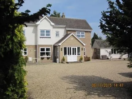 Barn Lodge - Image 1
