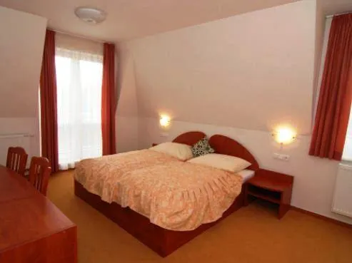 Hotel Boss - Image 1