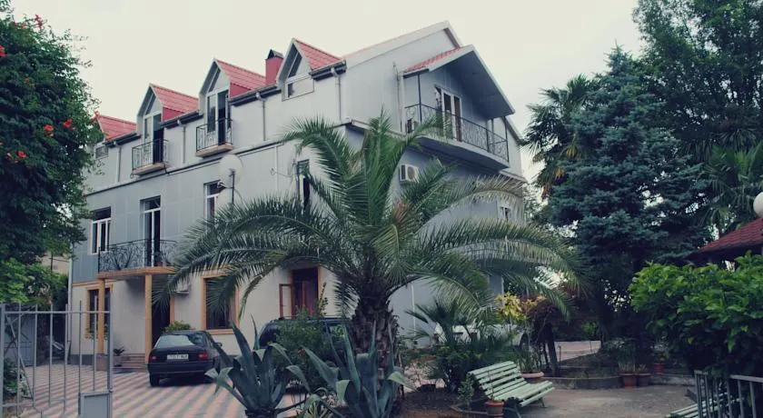 Irakli Guest House - Image 1