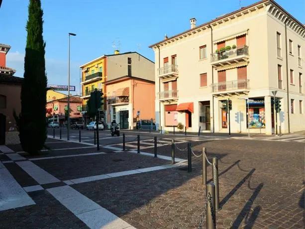 Residenza Emma Villafranca di Verona - Image 1