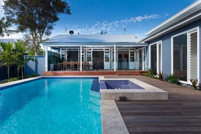 Tobys Byron Bay - Image 1