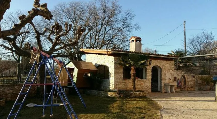 Apartment Mia - Image 1