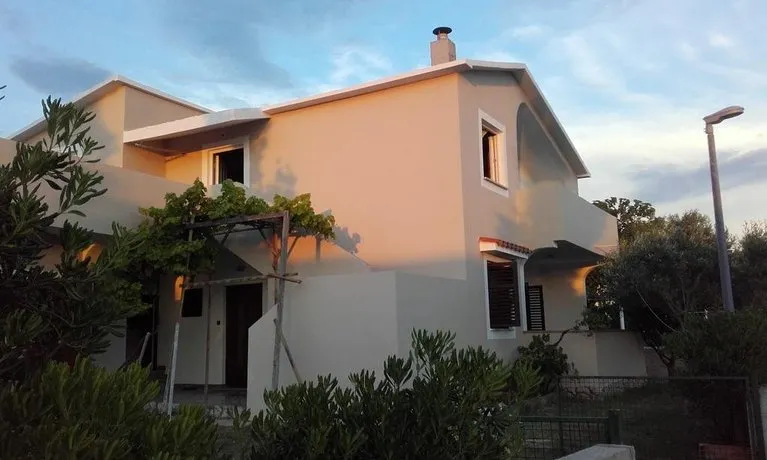 Apartment in Idyllic Village - Image 1