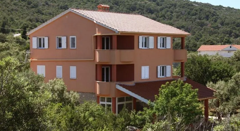 Apartments Milin - Image 1
