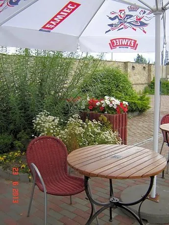 Motel Wrocławski - Image 1