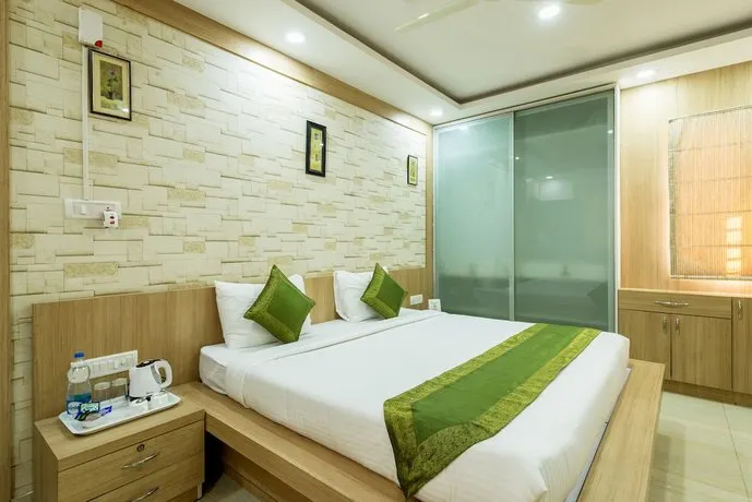 Treebo Shree Krishn Comfort - Image 1
