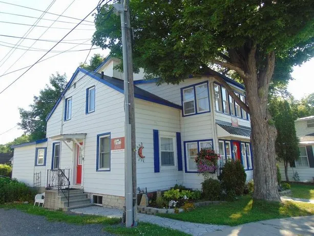 The Almonte Suites - Image 1