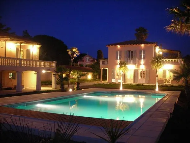 Residence Playa Del Sol - Image 1