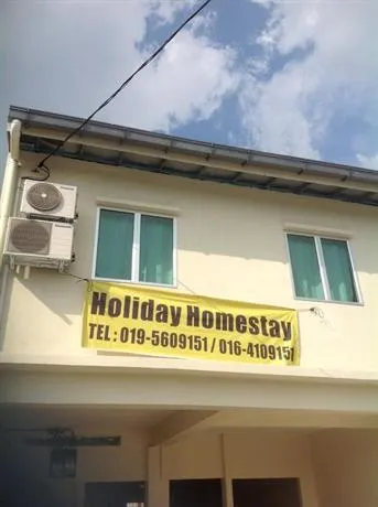 Holiday Homestay - Image 1