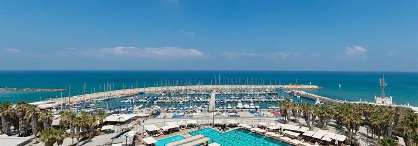 Leonardo Art Tel Aviv By the Beach - Image 1