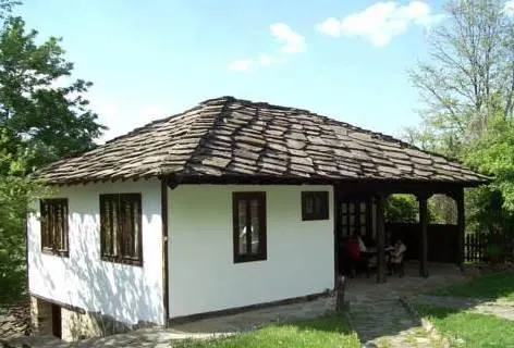 Tacheva Family House - Pool Access - Image 1