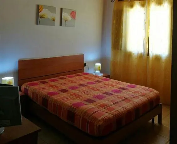 Casa Mary Avola - Image 1