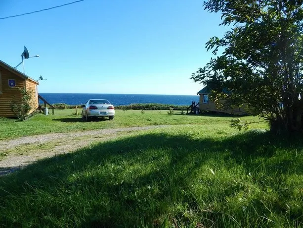 Les Chalets Brise-de-Mer - Image 1