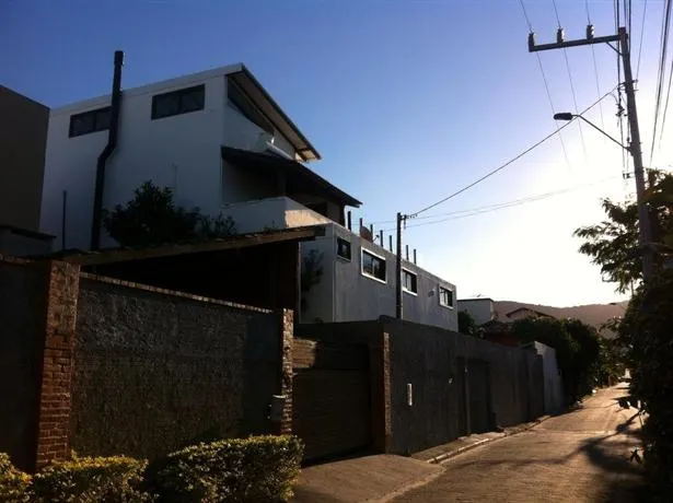 DUNAS GUEST HOUSE - Image 1