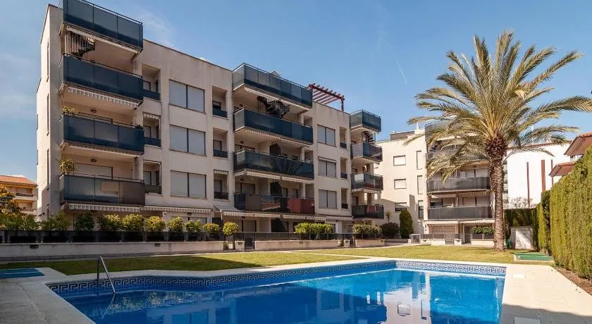 Beach & Pool Sant Salvador - 150m from sea - Image 1
