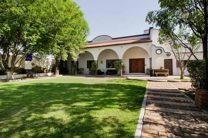 OYO Hotel Hacienda Filadelfia - Image 1
