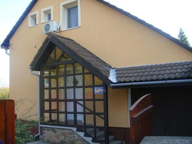 Aranyhal Vendégház - Image 1