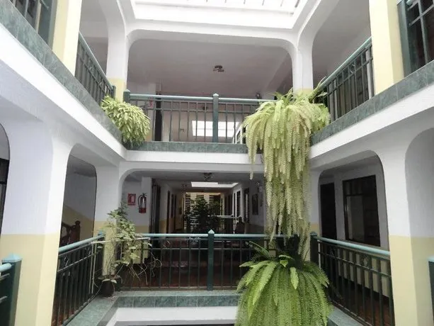 Hotel Principal - Image 1