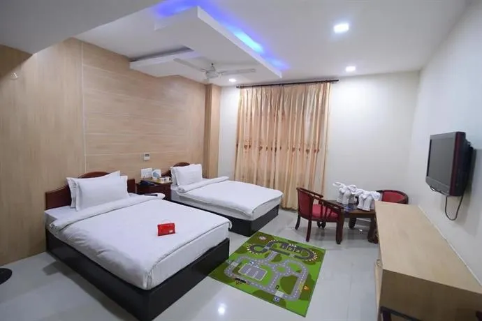 OYO Premium Madurai Fatima College - Image 1