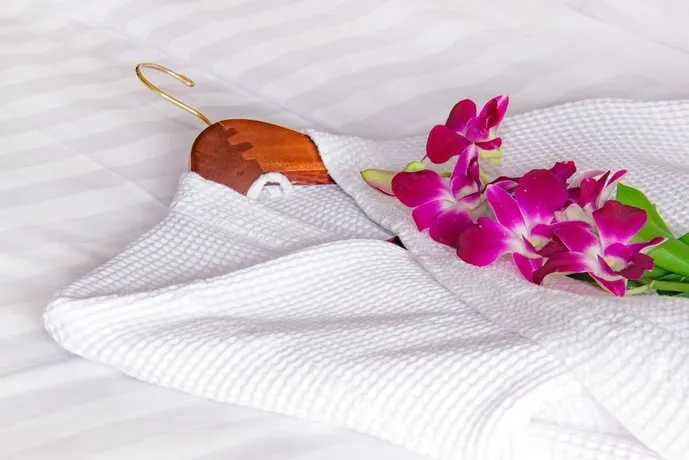 Exclusive Hotel Boutique - Image 1