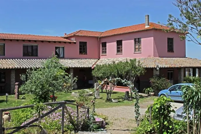 Agriturismo Santu Marcialis - Image 1