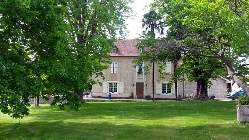 Maison COMAYOU - Image 1