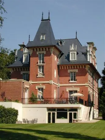 La Folie Du Bois Des Fontaines - Image 1