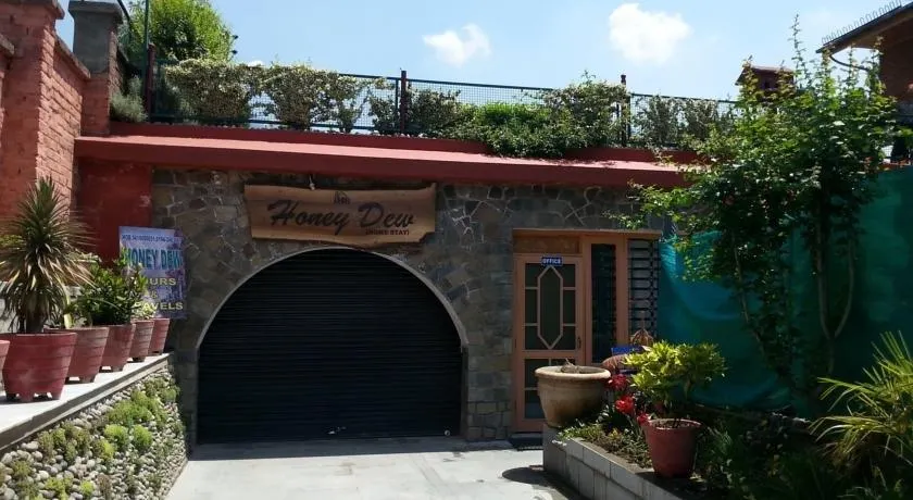 Honey Dew Guest House - Image 1