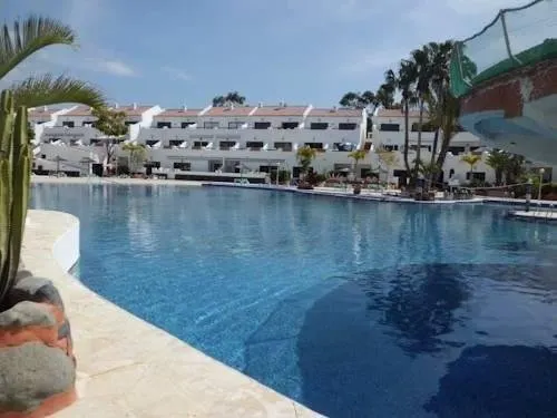 Aparthotel Parque Don Jose - Image 1
