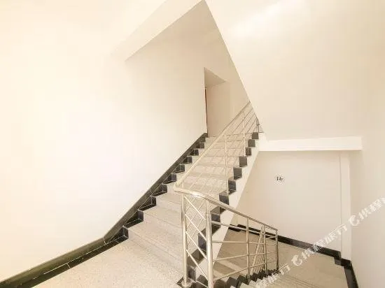 Tsuiying Hotel - Image 1