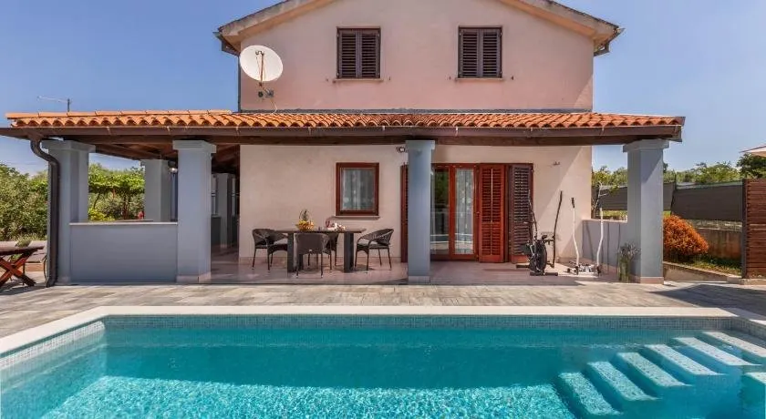 Casa Vian - Image 1