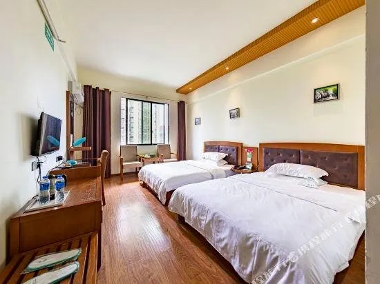 Lvying Haoting Business Hotel - Image 1