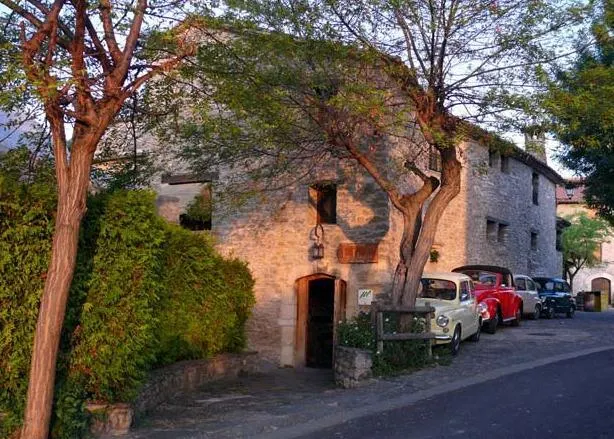 Hostal Restaurante La Choca - Image 1