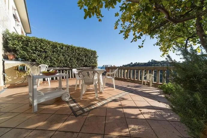 Casa Mimosa Imperia - Image 1