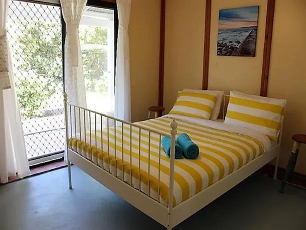 Yanchep Seaside Cottage - Image 1