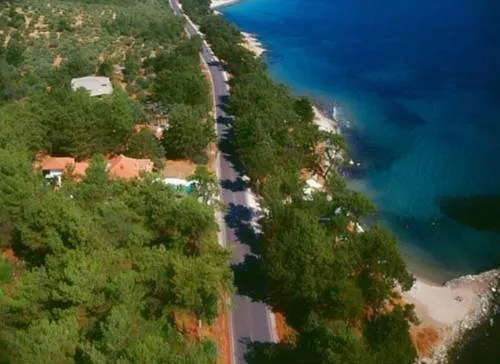 Glikadi Hotel - Image 1