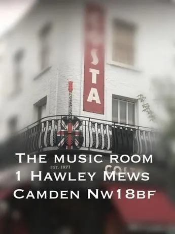 Camden Large 2 Bedroom Flat Guest House - Image 1