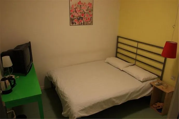 Hotel Suzhou Taohuawu Creative Motel - Image 1
