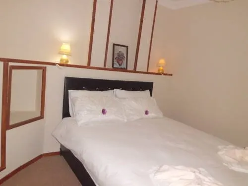 Guner Hotel - Image 1