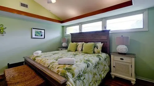 HoneyWood House by RedAwning - Image 1
