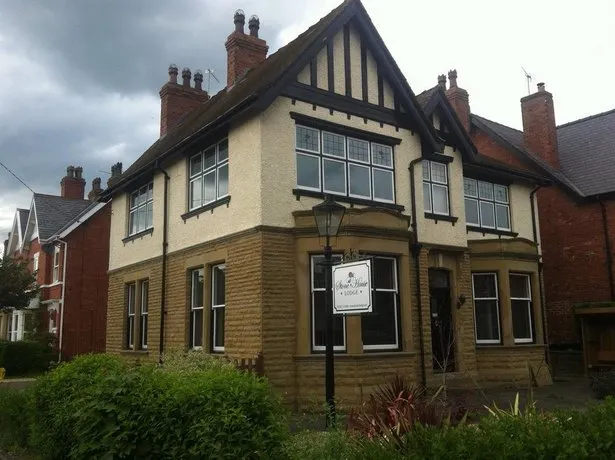 Stone House Lodge - Image 1
