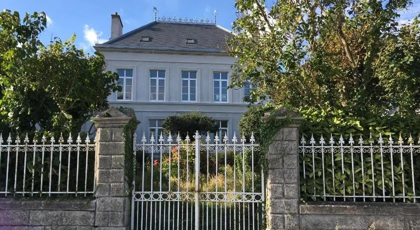 Leonilys - Image 1