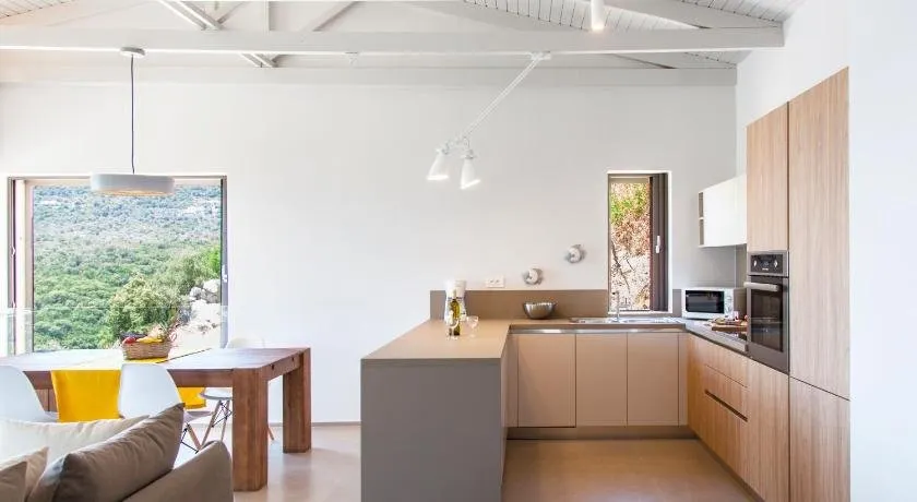 VILLAS MIRO - Luxury Villas with Direct Sea Access for 14+ people - Image 1