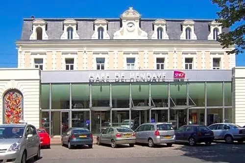 Hotel de La Gare - Image 1