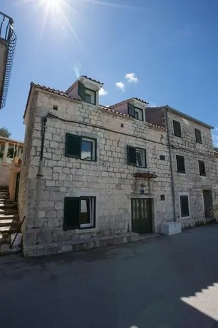 Holiday Home Kvarantan - Image 1
