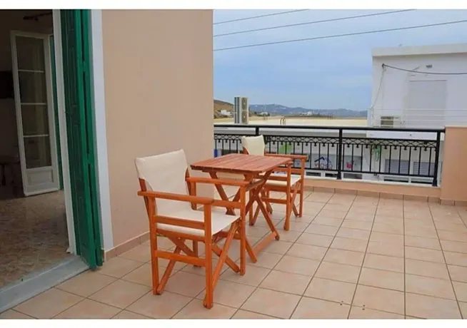 Kardoulis Rooms - Image 1