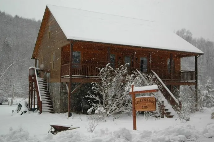 River ' s Edge Inn - Image 1