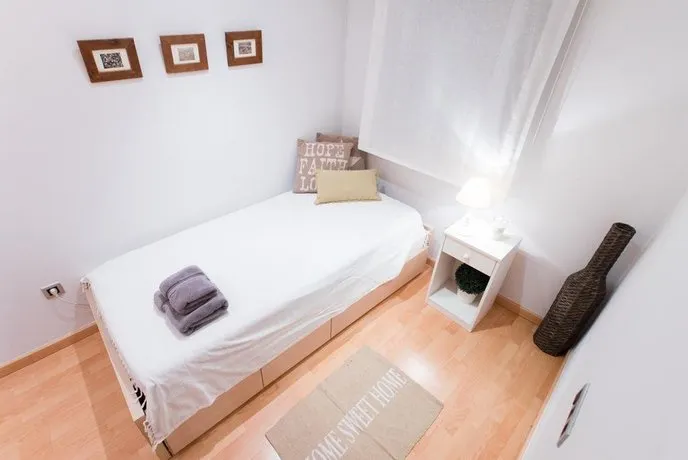 Barcelona Home Sweet Home - Image 1