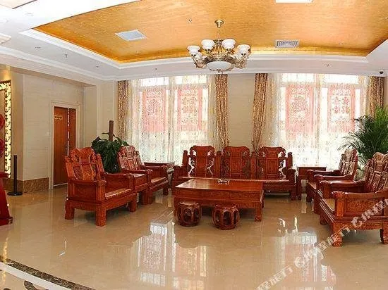 Linhai Hotel - Image 1